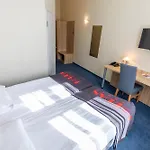 Jordan Goscinne 4*