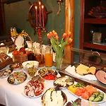 Alojamento de Acomodação e Pequeno-almoço Jordan Goscinne 4*