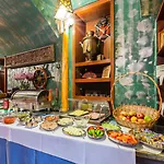 Alojamento de Acomodação e Pequeno-almoço Jordan Goscinne 4*