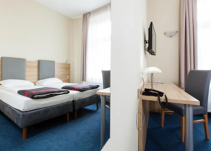 ジョルダン ポコイェン ゴシンネ 4* クラクフ