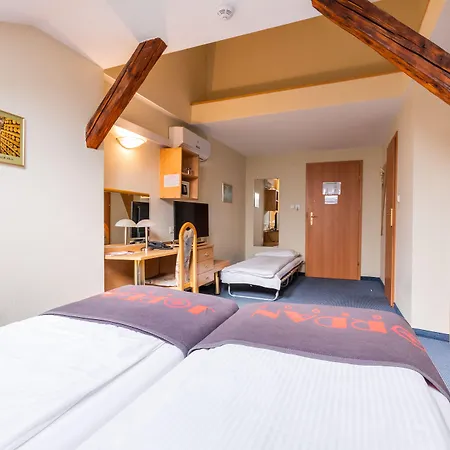 Jordan Goscinne לינה וארוחת בוקר