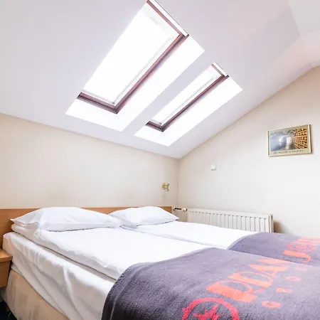 לינה וארוחת בוקר Jordan Goscinne קרקוב